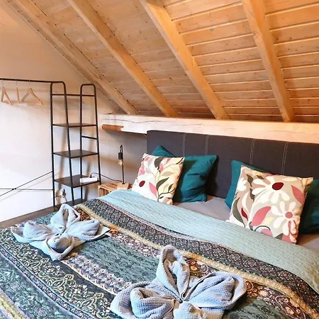 Am Rursee Obst- Und Wintergarten Fuer 8 Personen, 2 Hunde, Familien & Firmen *